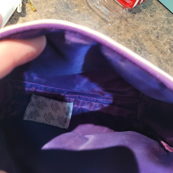 Younique Make-up bag - new, no tags - Picture 2 of 4